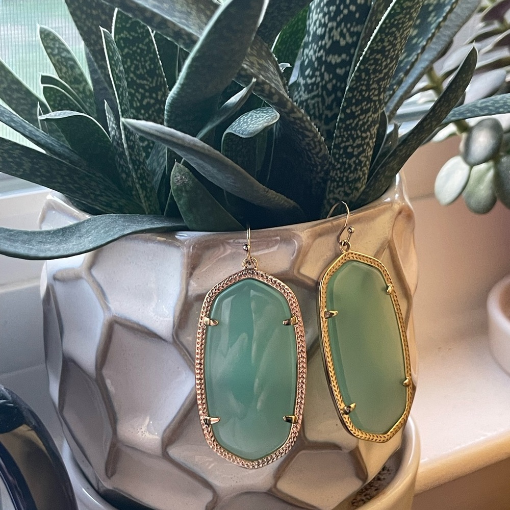 Chalcedony Kendra Scott Danielle Gold Earrings